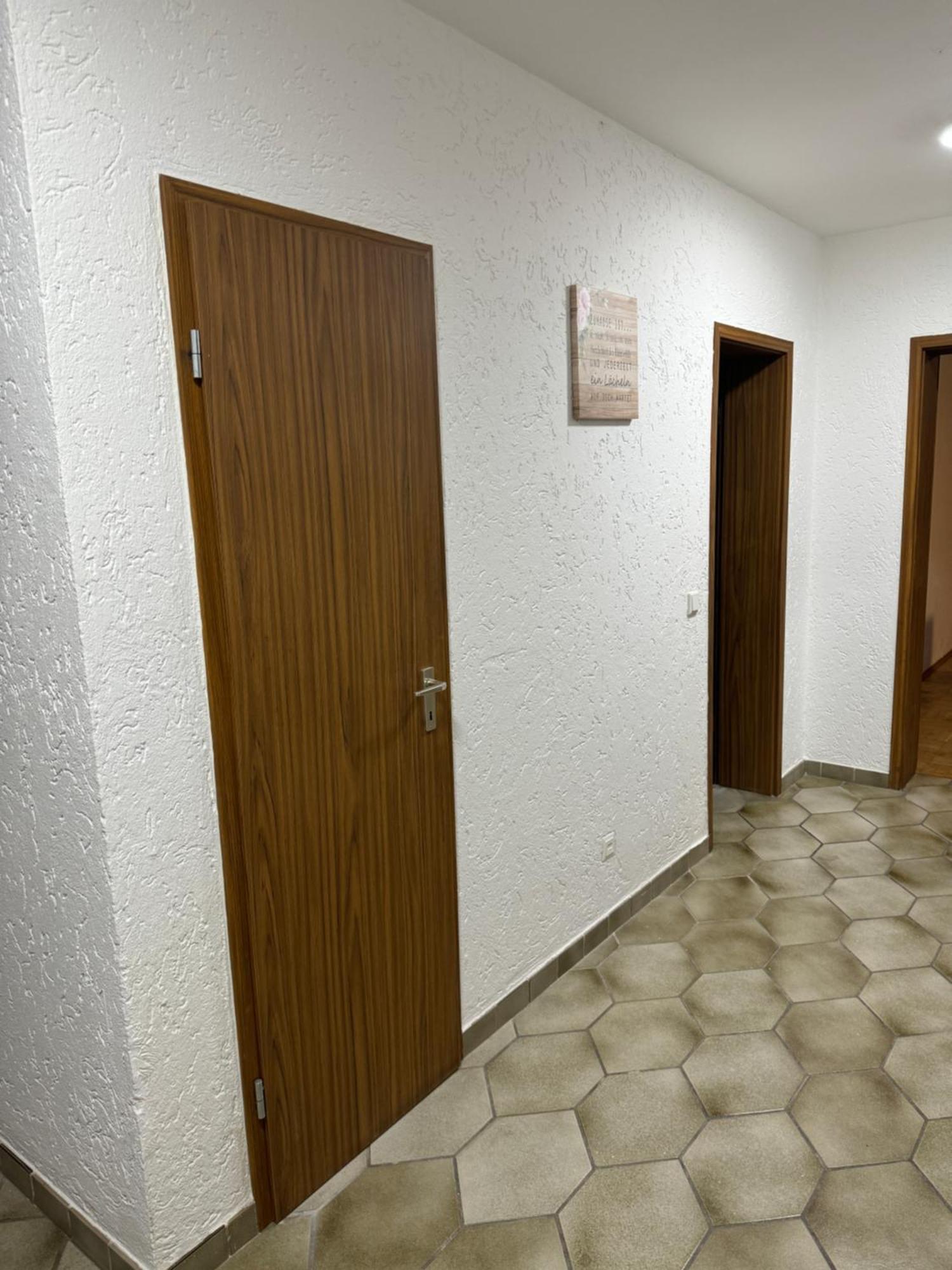Laras Voll Ausgestattete Gartenwohnung Mit Wlan Und Tv Werne 외부 사진