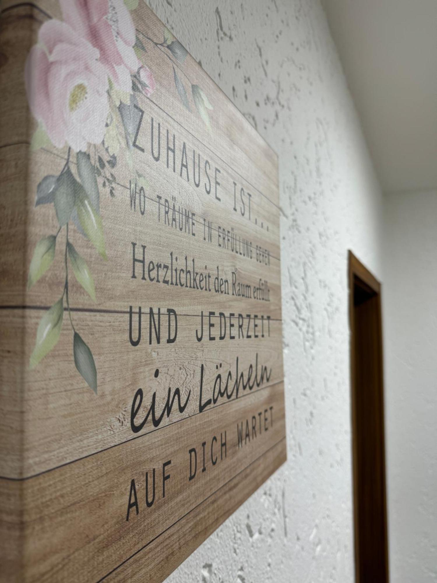 Laras Voll Ausgestattete Gartenwohnung Mit Wlan Und Tv Werne 외부 사진