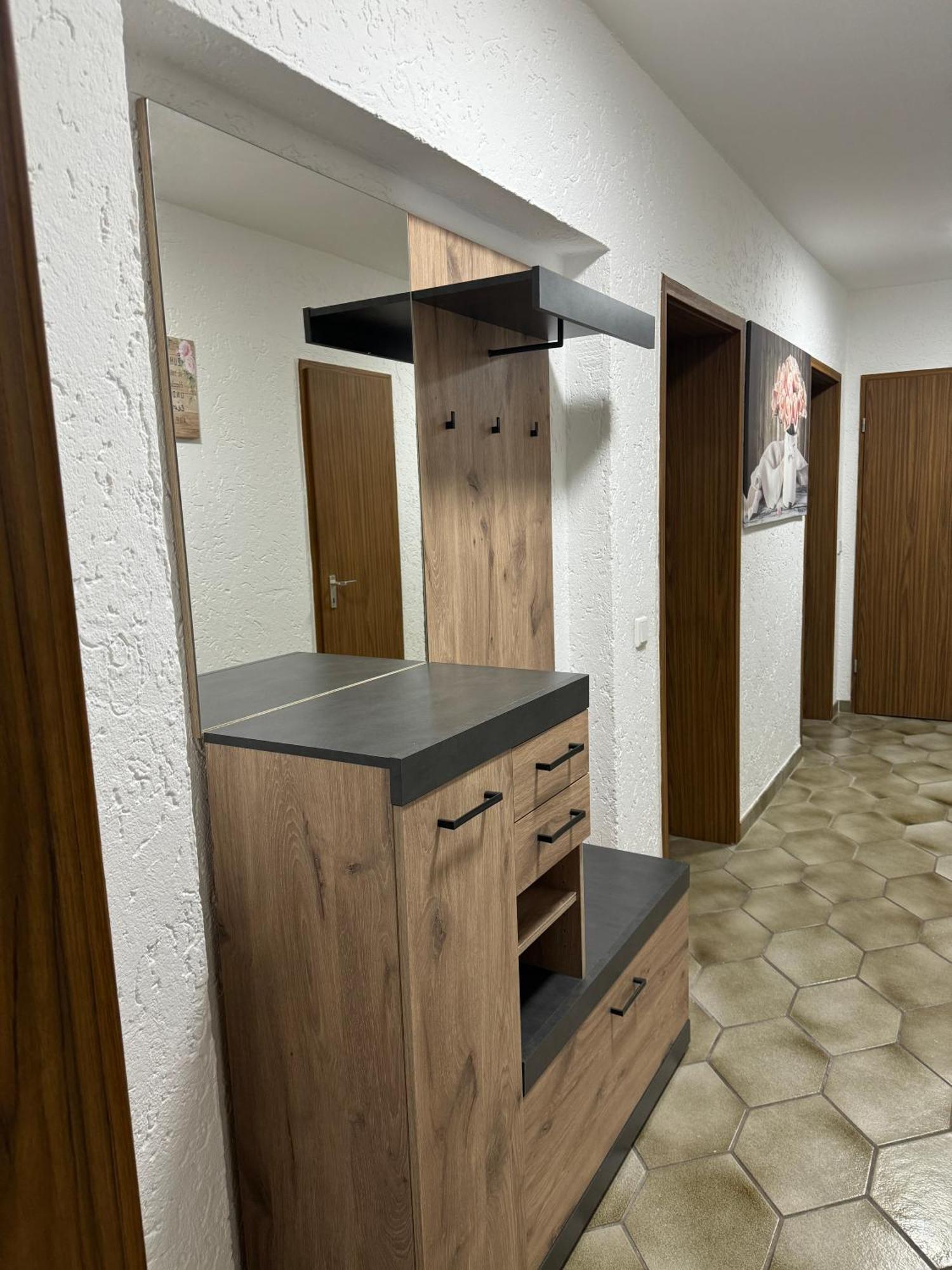 Laras Voll Ausgestattete Gartenwohnung Mit Wlan Und Tv Werne 외부 사진